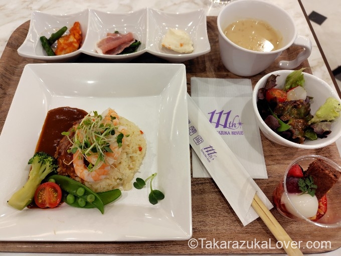 雪組公演でのランチ