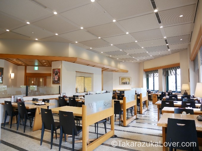 くすのきの店内
